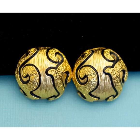 Vintage Gold Tone Abstract Wavy Unique Large Clip On Earrings - E3 - Picture 1 of 3